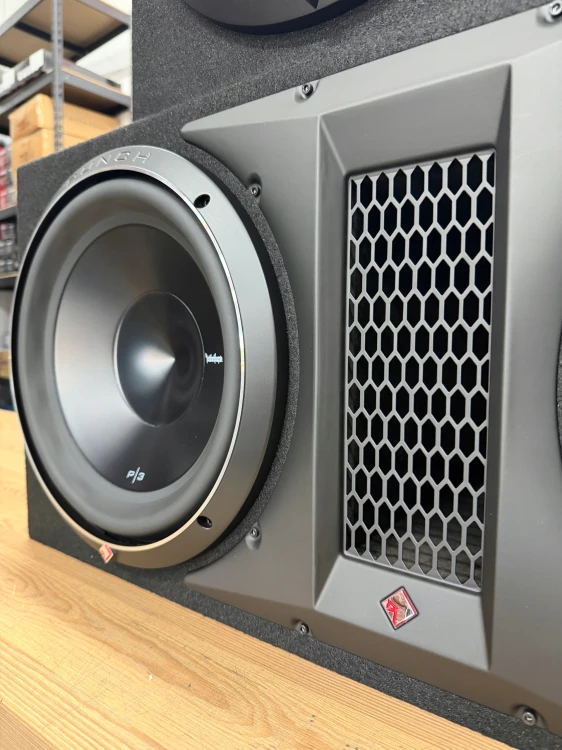 4zestaw-rockford-fosgate-p3-1x12-p2p3g-12-r2-750x1.jpg